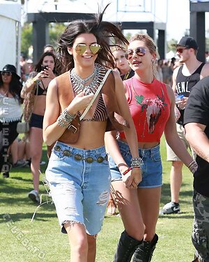 Kylie Jenner photo
