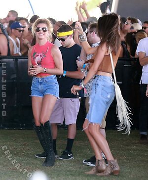Kylie Jenner photo