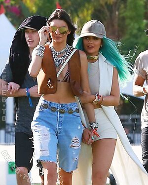 Kylie Jenner photo