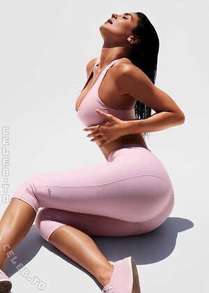Kylie Jenner photo