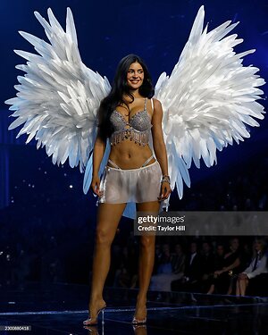 Kylie Jenner leaked photo #804