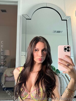 Kylie Rae Nude Leaked Photo #14