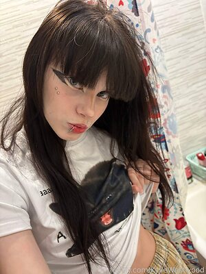 Kylie Westwood leaked photo #20