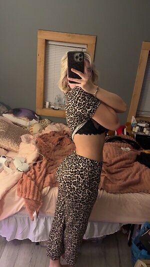 Kyliestover leaked photo #22
