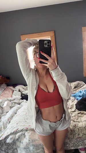 Kyliestover leaked photo #29