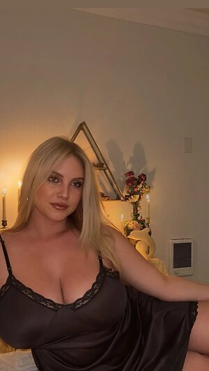 Kyra Rene Nude Leaked Photo #12