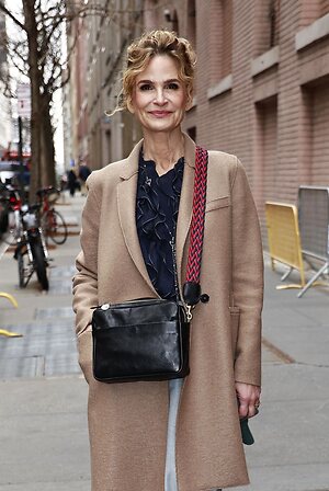 Kyra Sedgwick Nude Leaked Photo #11