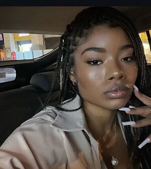 Kyylareneee leaked photo #7