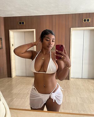 Kyylareneee leaked photo #14