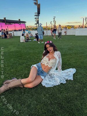 Léa Elui Nude Leaked Photo #33