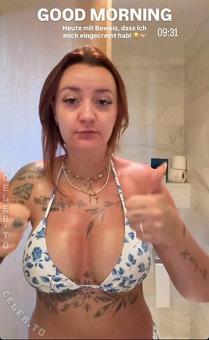 Laberrhababer Sarah Nude Leaked Photo #6