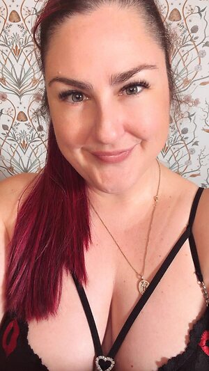 Lacey_BBW
