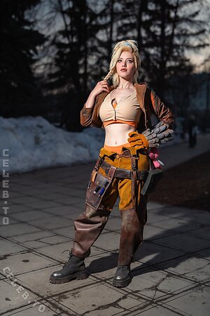 Lada Lyumos Nude Leaked Photo #55