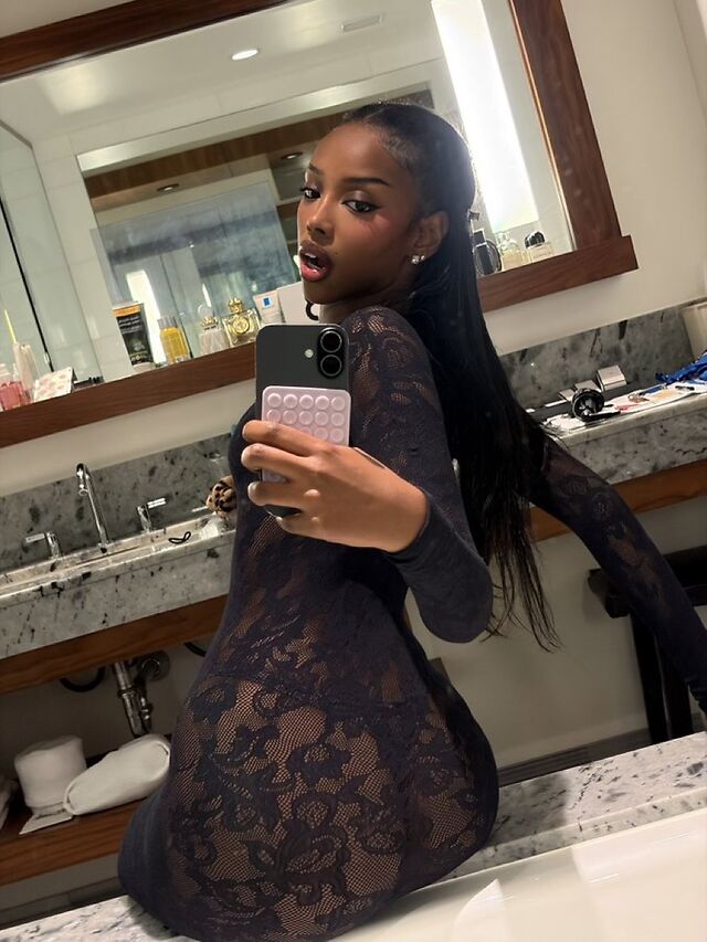 Ladan Farah leaked photos