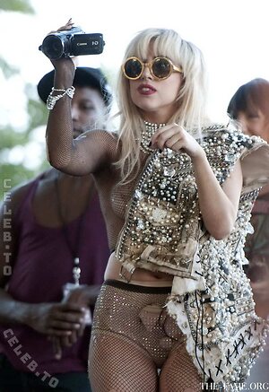 Lady Gaga Nude Leaked Photo #17