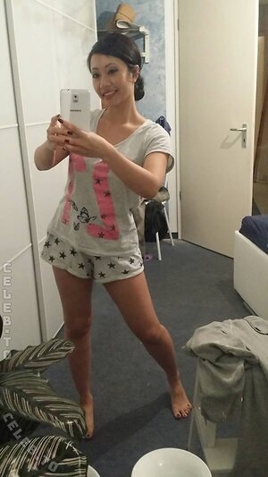 Lady Tyra Nude Leaked Photo #7
