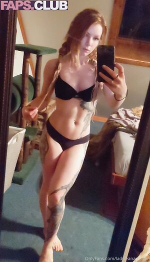 ladyleanansidhe leaked photo #11