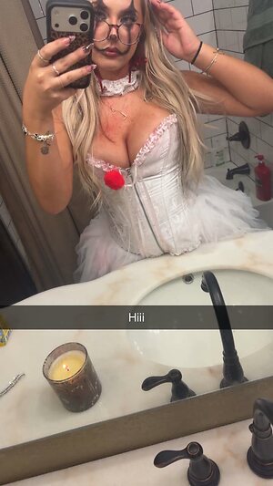 ladyybugloverr leaked photo #3