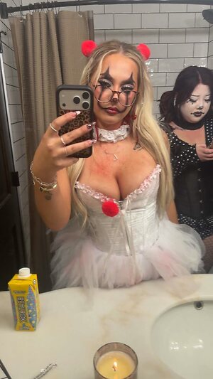 ladyybugloverr leaked photo #5