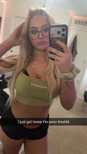 ladyybugloverr leaked photo #9