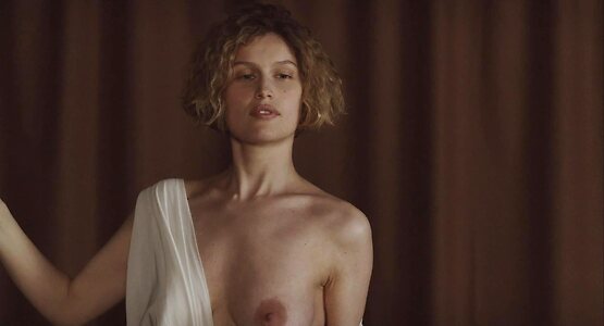 Laetitia Casta leaked photo #95