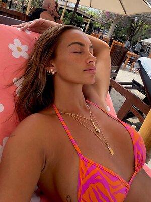 Laia Andrade Pera Nude Leaked Photo #5