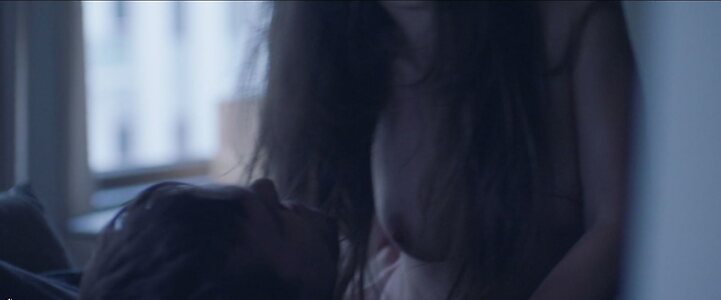 Laia Costa leaked photo #11