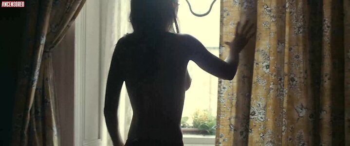 Laia Costa Nude Leaked Photo #28