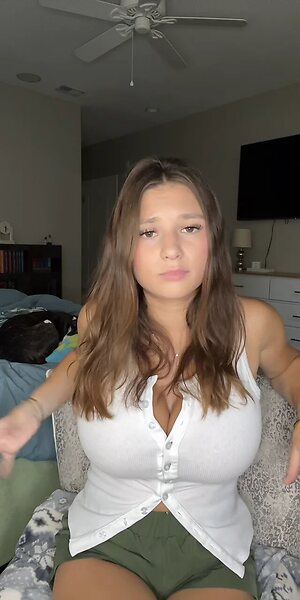 Lainie K leaked photo #79