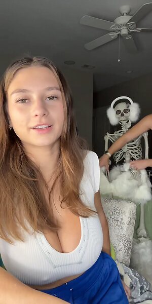Lainie K Nude Leaked Photo #99