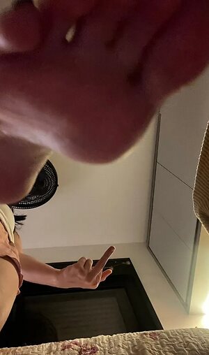 Lala feet leaked photo #3
