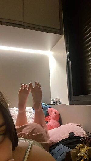 Lala feet leaked photo #8