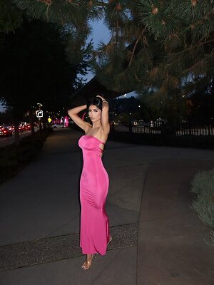 lala.vybes leaked photo #6