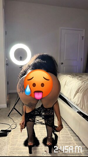 Lalovetheboss leaked photo #2