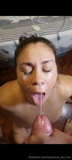 Lapatrona_del_mal leaked photo #8