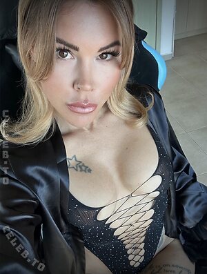 Lara Bergmann Nude Leaked Photo #3