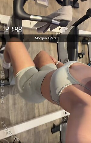 Lara-Charlottee Nude Leaked Photo #8