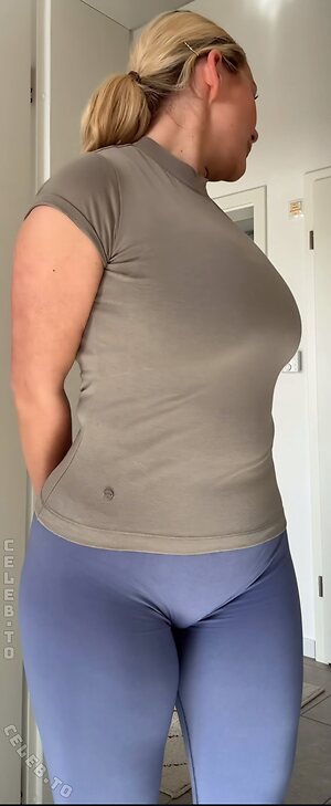 Lara Esser Nude Leaked Photo #16