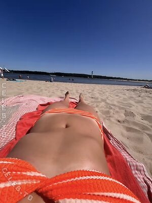 Lara Esser photo