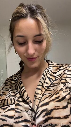 Lara Fiorella Nude Leaked Photo #9