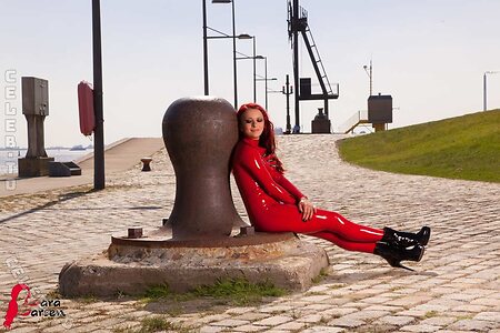 Lara Larsen Nude Leaked Photo #124