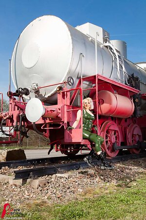 Lara Larsen Nude Leaked Photo #326