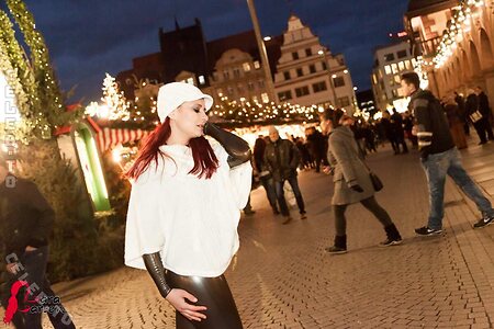 Lara Larsen Nude Leaked Photo #410