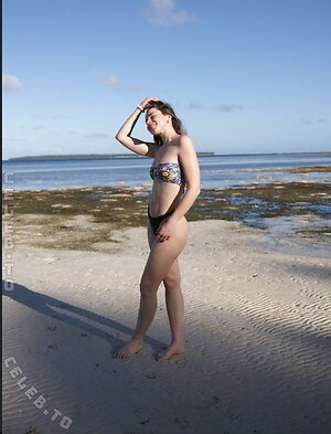 Lara Marie Kremer Nude Leaked Photo #5