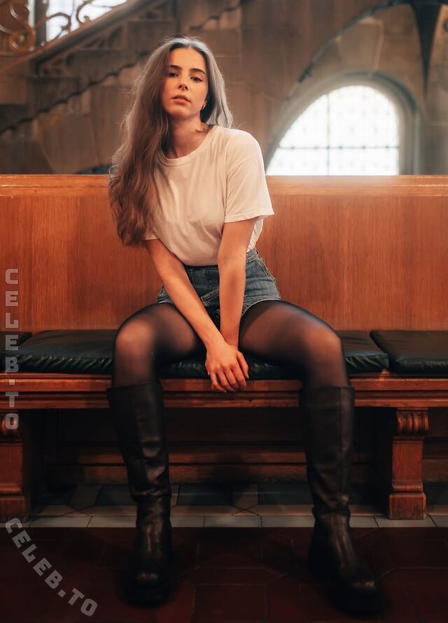 Lara Marie Kremer leaked photos