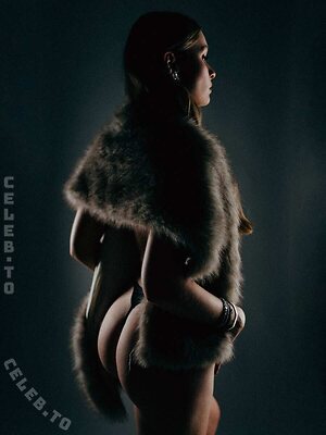 Lara Oster leaked photo #25