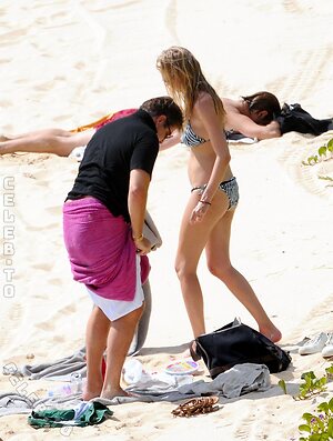 Lara Stone Nude Leaked Photo #39