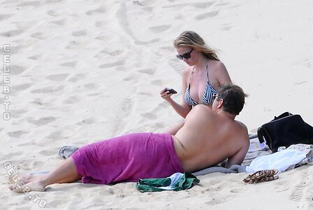 Lara Stone Nude Leaked Photo #50