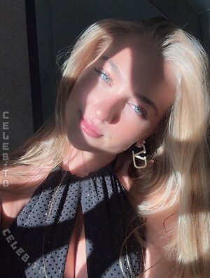 Lara Tillmann photo