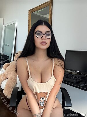 Lara Winter